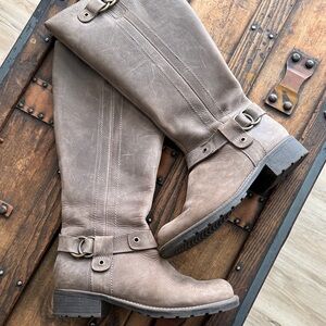 Clarks Taupe Boots